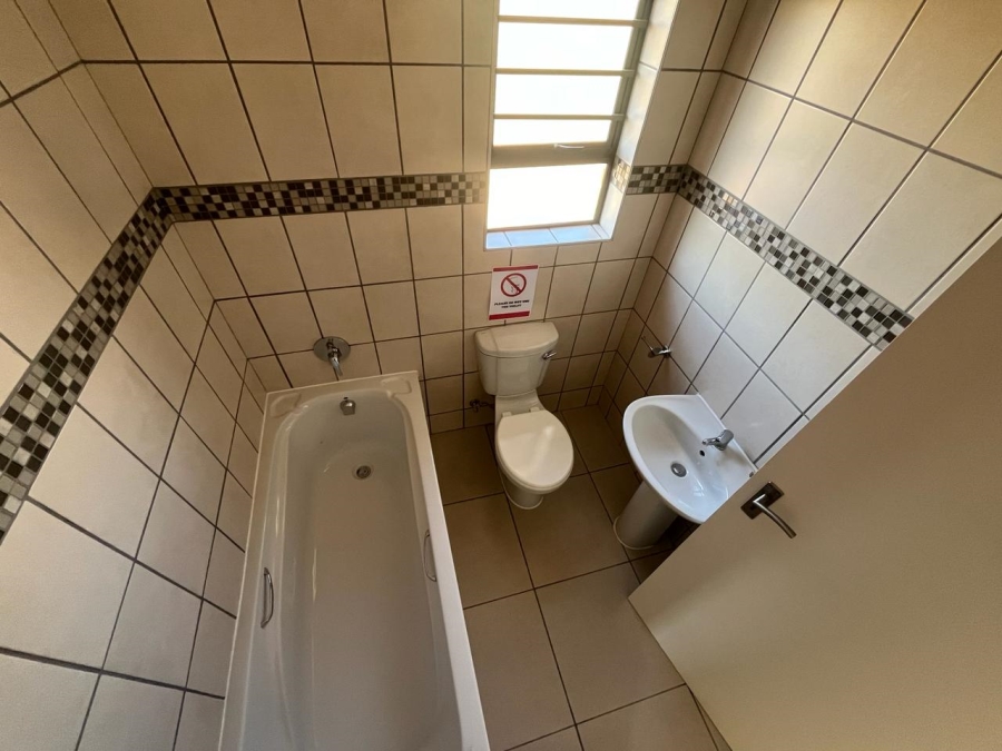 3 Bedroom Property for Sale in Mangaung Free State